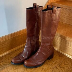Vintage nine west leather heeled campus boots